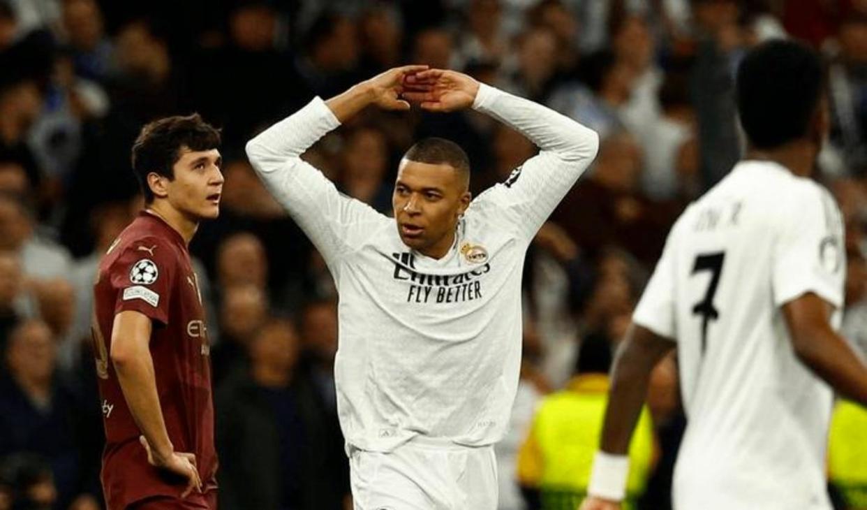 关于这也行？姆巴佩在巴塞罗那比赛中状态火爆库里在法国队比赛中战术调整，转会期夏洛特黄蜂调整名单以备西甲的信息