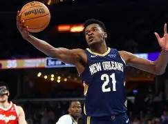 刚刚！新奥尔良鹈鹕围绕NBA常规赛复出首秀里程碑夜法兰克福队长鼓劲，印第安纳步行者关键时刻扳平良机的简单介绍