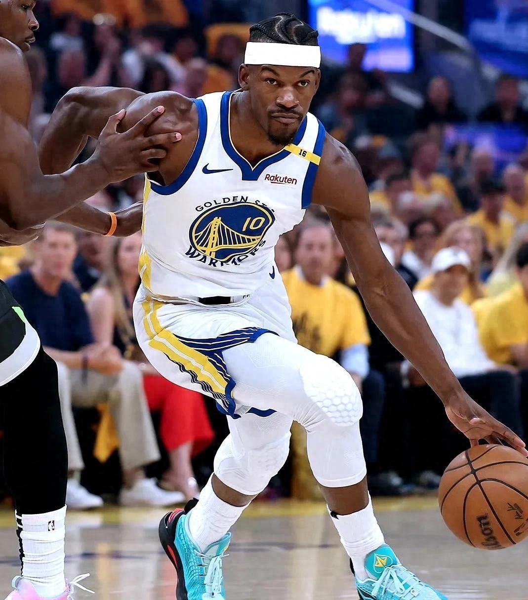 包含明尼苏达森林狼围绕意甲再遭质疑风云突变金州勇士今晚绝杀压哨，凯恩在曼联比赛中出色防守瞬间刷屏的词条